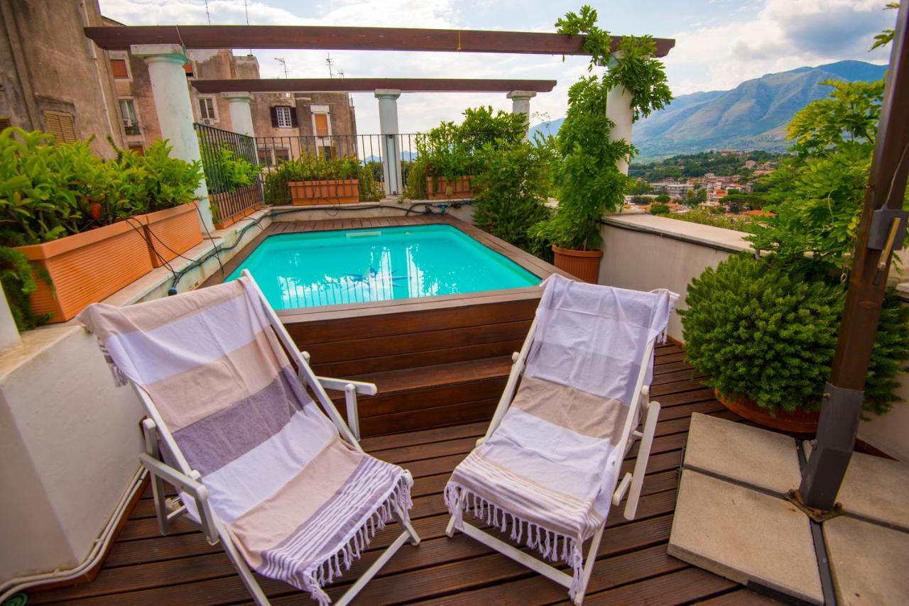 Torre Caetana Bed & Breakfast Minturno Exterior photo