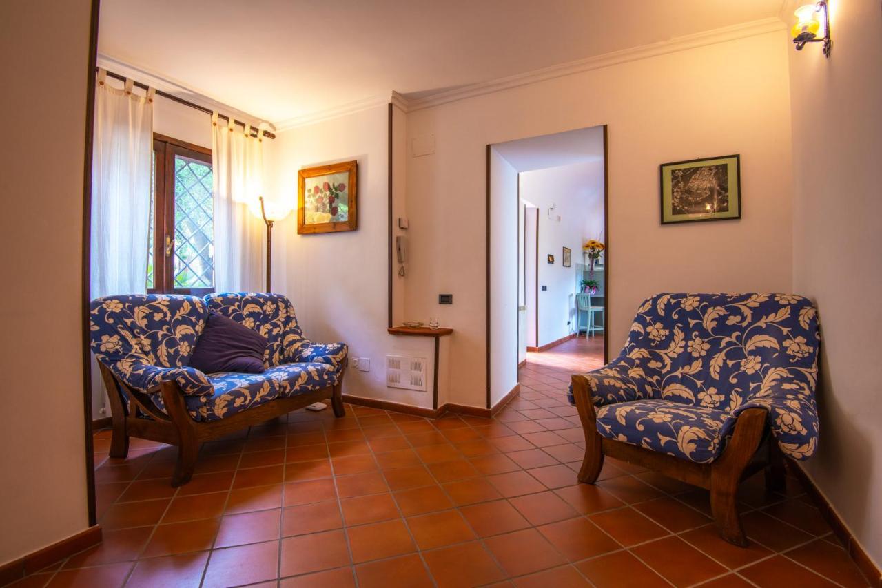 Torre Caetana Bed & Breakfast Minturno Exterior photo