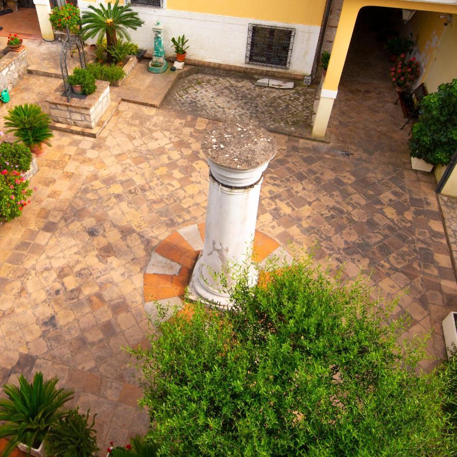 Torre Caetana Bed & Breakfast Minturno Exterior photo